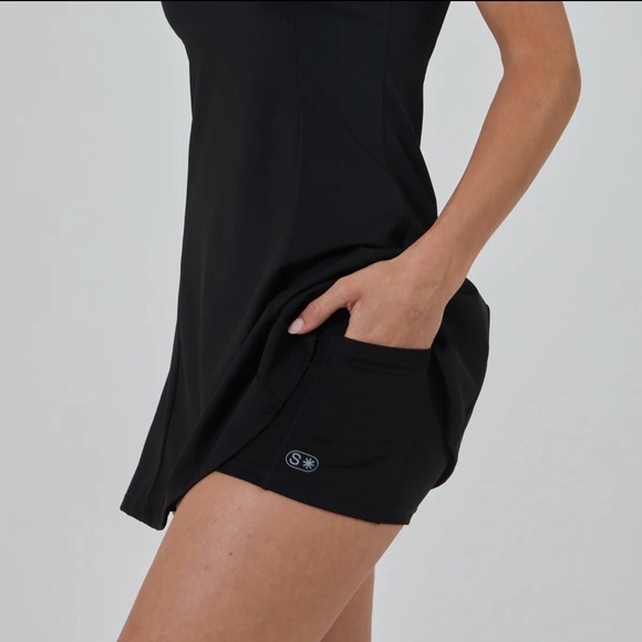 Nike Black Sleeveless Fit-&-Flare Dress - Picture 2 of 9
